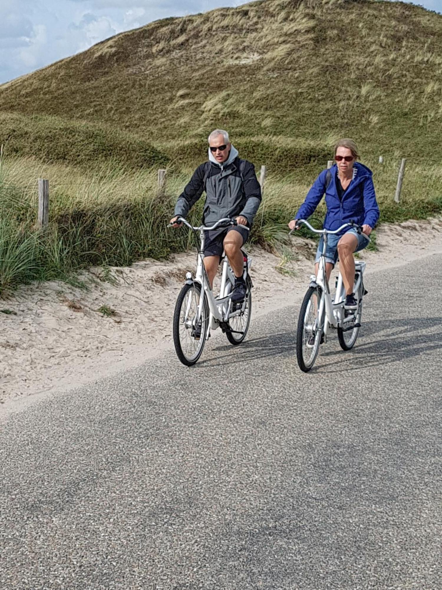 Romantisch Huisje Nabij Het Strand Met Uitzicht Op De Tulpenvelden Юлианадорп Экстерьер фото